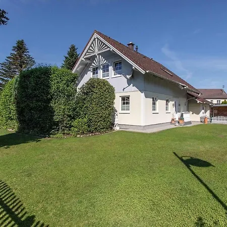 Bergblick Ferienhaus *